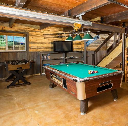 Icicle Ridge Retreat