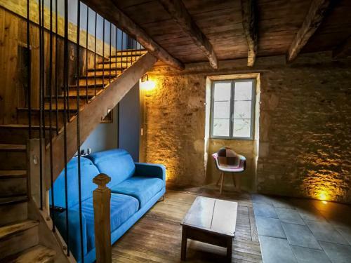Maison Typique P�rigourdine Avec Piscine