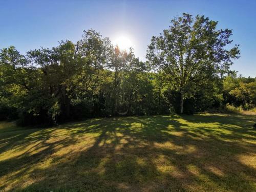 Maison Typique P�rigourdine Avec Piscine