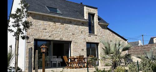 Maison Neuve Dans Un Village Typique De Bord De Mer
