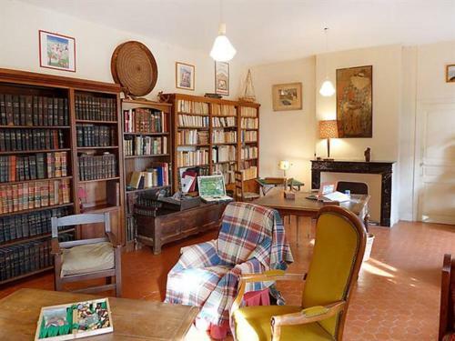 Villa Ch�teau de Vaucouleurs - S�jours & Mariages