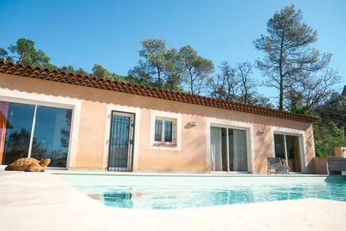 Superbe Villa Avec Piscine Et Studio