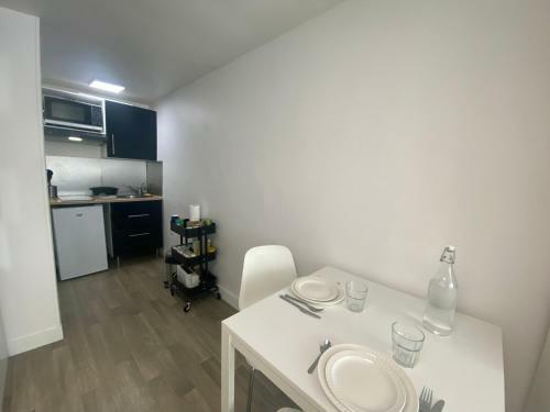 Apartamento Studio - Proche Vieux March�