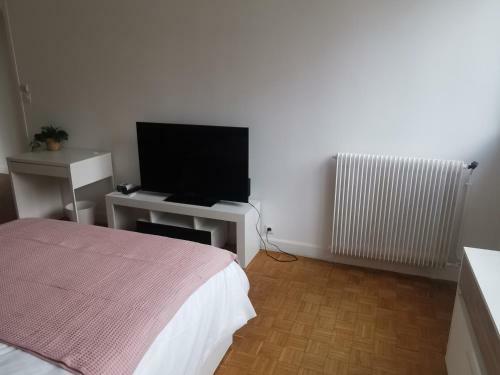 Hostal Chambre Zen Tout Confort Pres de Saint Marceau