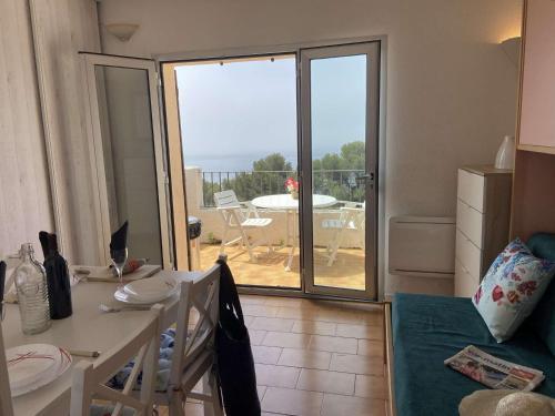 Apartamento Studio Saint-rapha�l, 2 Pi�ces, 4 Personnes - Fr-1-226a-132