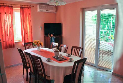 Holiday Home In Muntic/istrien 10956