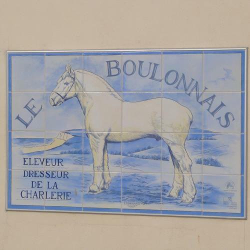 G�te Et Relais Equestre De Marie