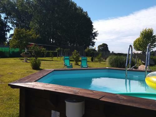 G�te Et Relais Equestre De Marie