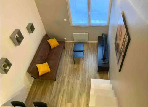 Apartamento T1 Bis Duplex R�cent + Parking+jardin Bien Plac�
