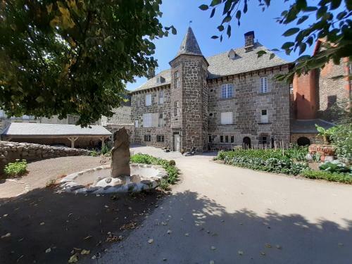 Bed & Breakfast Maison Du Chevalier Des Huttes - Table Et Chambres D'h�tes
