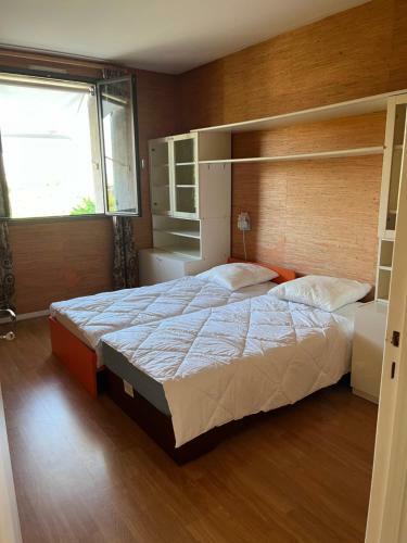 Charmante Villa Proven�ale Hauts De Vaugrenier