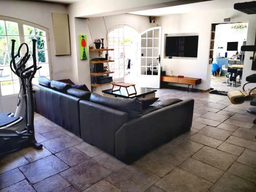 Jolie Villa Belle Piscine, Barbecue, Ping Pong,...