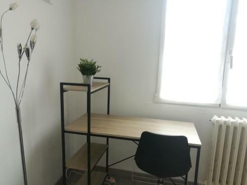 Apartamento Studio * Proximit� Transport * Parking * Fibre