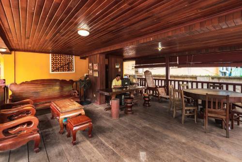 Bed & Breakfast Heng Long Villa