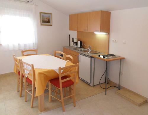 Apartments Petricevic 2