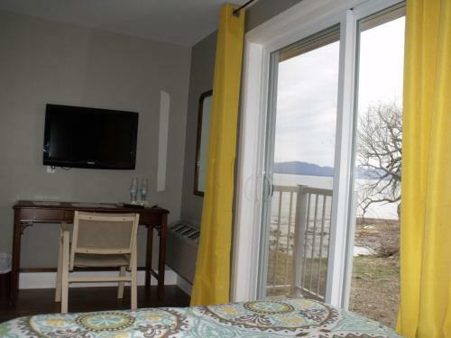 Motel & Restaurant De La Plage