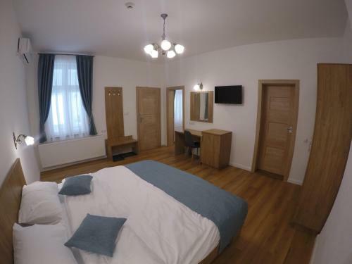 Hostal Casa Bacila