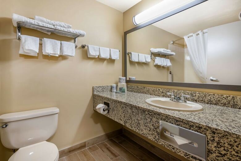 Hotel Best Western Strathmore Inn