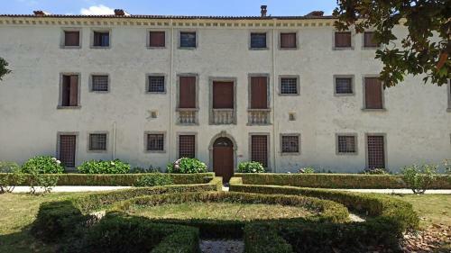 Villa Piovene Apartments