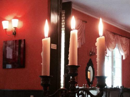 Hostal Hotel H�lscher