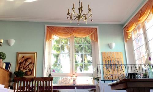Hostal Hotel H�lscher