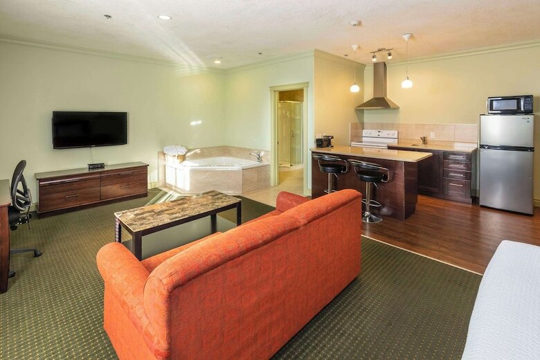 Hotel Days Inn & Suites Whitecourt