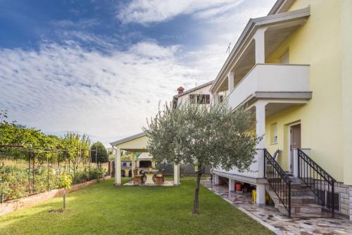 Alto Apartments