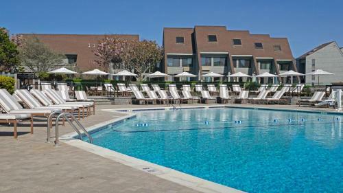 Hotel The Surf Club Resort