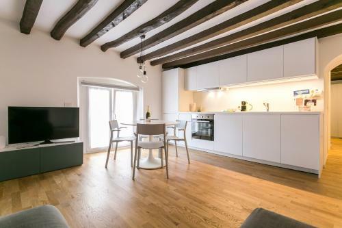 Milano Apartments Mortara