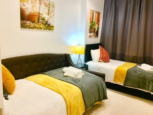 London Excel 2 Bedrooms River View Apartment