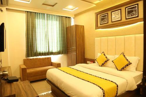 Hostal Hotel Rk Palace