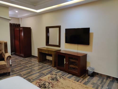 Royal Mansion Hotel