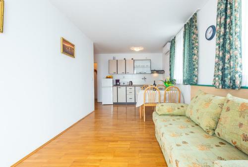 Apartments Matu?ko