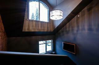 Posada Creekside Country Inn