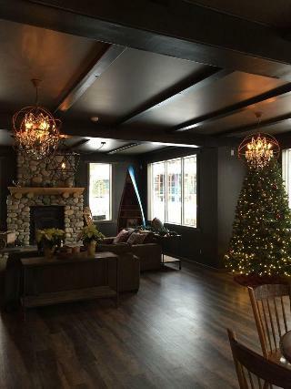 Posada Creekside Country Inn