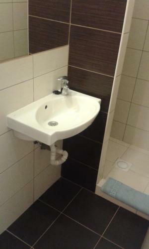 Hotel G�l