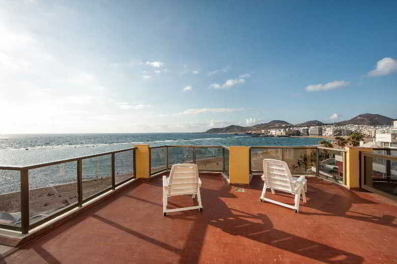 Apartamentos Colon Playa