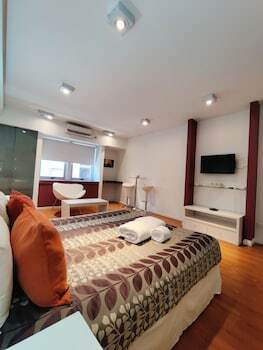 Hotel Bens Downtown Apartments