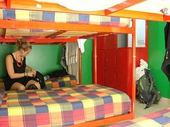 Hotel Hostel Inn Tango City - Hostelling International