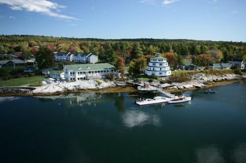 Hotel Sebasco Harbor Resort