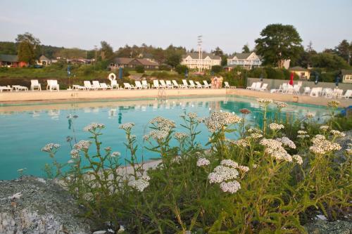 Hotel Sebasco Harbor Resort