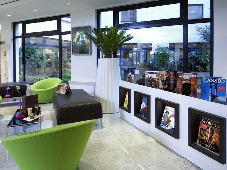 Hotel Novotel Paris Pont De S�vres