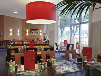 Hotel Ibis Paris La Villette Cit� Des Sciences 19�me