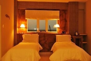 Hotel La Rozada Suites
