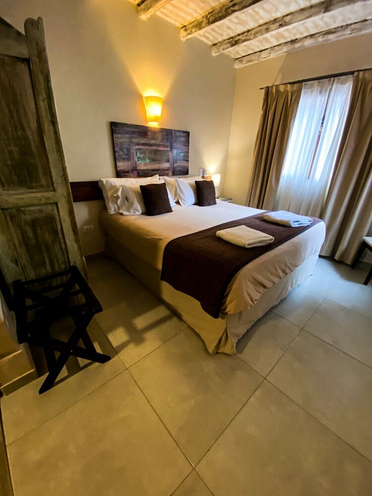 Hotel Posada Borravino
