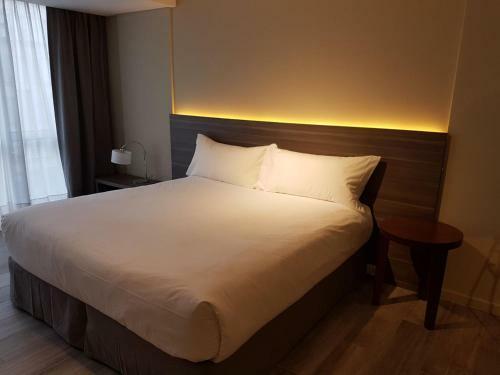 Hotel Olmos Suites