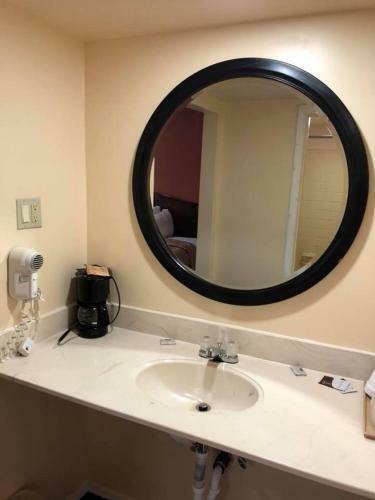 Motel Scottish Inn And Suites Perry