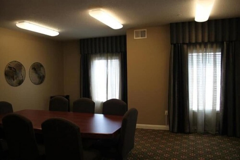 Hotel Grandstay Residential Suites