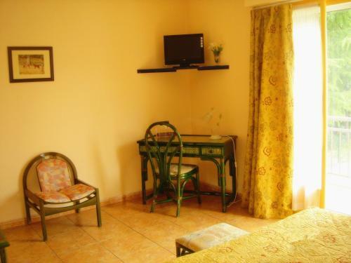 Hotel Motel Des Bruy�res