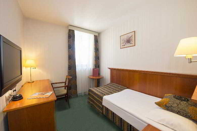 Hotel The Three Corners Art
